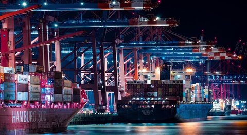 کربن‌زدایی از حمل دریایی سنگ‌آهن