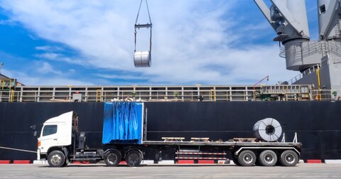 اعتراض کره به محدودیت‌های فولاد کانادا