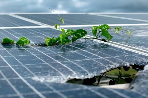 اروپا چرخه پنل‌های خورشیدی را تکمیل کرد