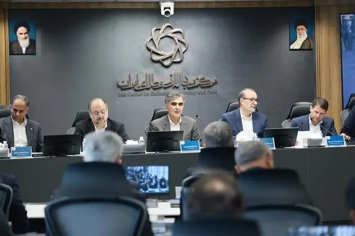 رونمایی از پیش‌فروش ارز صادراتی