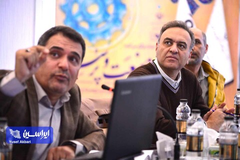 روز دوم همایش «علم، صنعت و پرسش از آب»