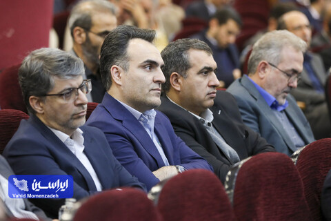 اولین نشست راهبردی مدیران عامل و اعضای هیئت مدیره شرکت‌های گروه فولاد مبارکه