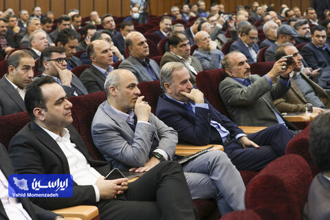 اولین نشست راهبردی مدیران عامل و اعضای هیئت مدیره شرکت‌های گروه فولاد مبارکه