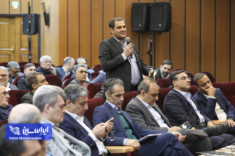 اولین نشست راهبردی مدیران عامل و اعضای هیئت مدیره شرکت‌های گروه فولاد مبارکه