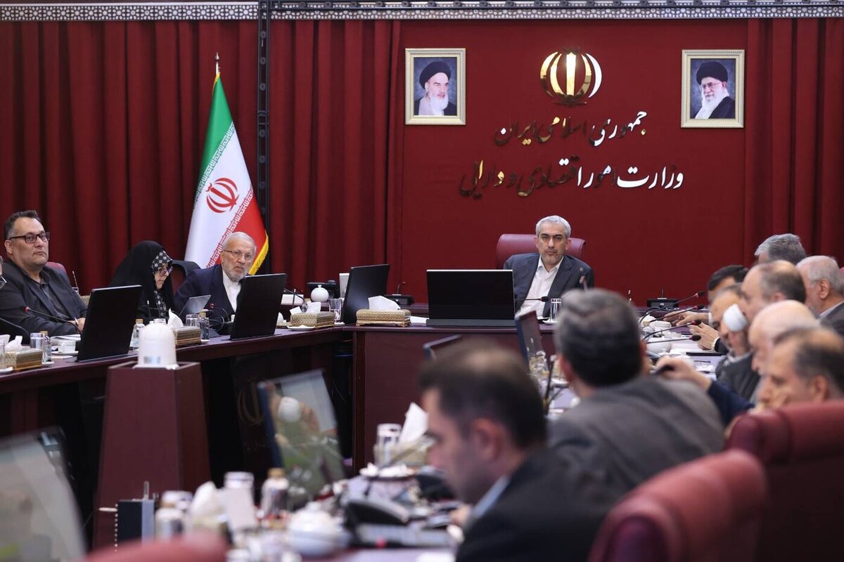 تصویب واگذاری ۵۳ درصد سهام آلومینای ایران