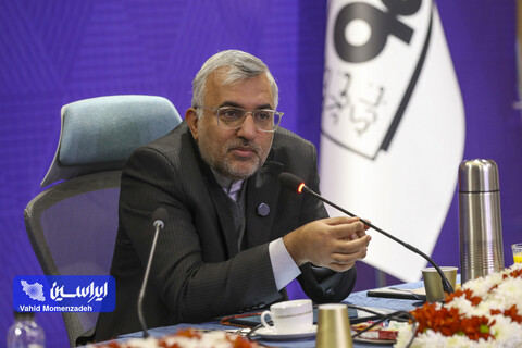 قدرت فولاد، اهرم نفوذ بین‌الملل