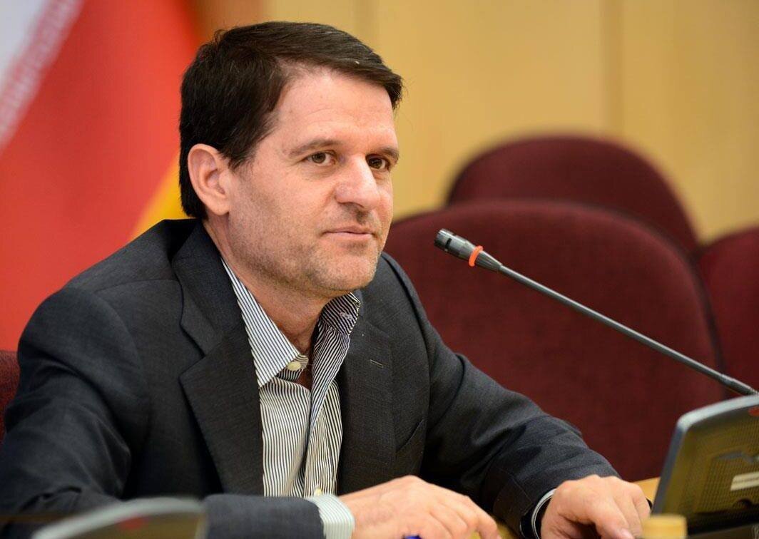 قطعیت عرضه ارز پتروشیمی‌ها در تالار دوم