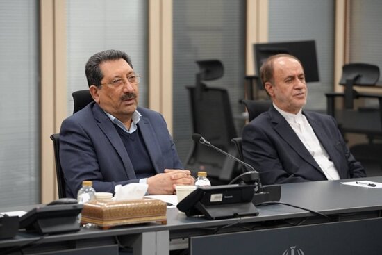 جهش صنعتی در سایه انقلاب