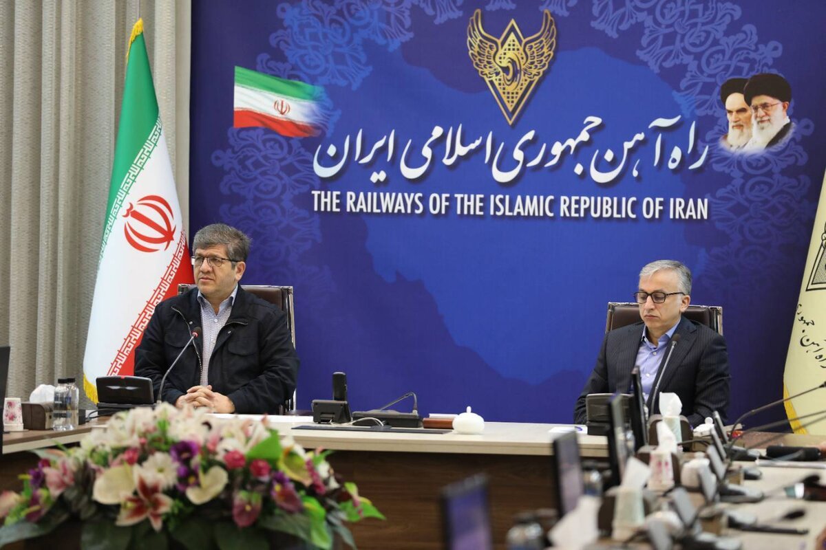 افزایش کمی و کیفی ناوگان ریلی