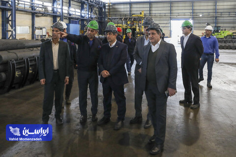 بازدید راهبردی مدیرعامل فولادمبارکه از خطوط تولید نوین الکترود اردکان