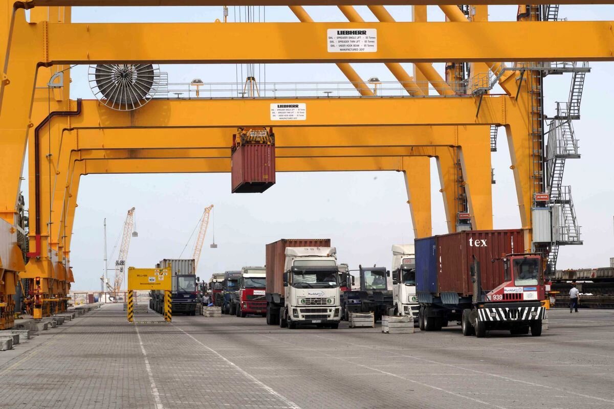 ترانزیت ۱۴ میلیون تُن کالا  از مرزهای کشور