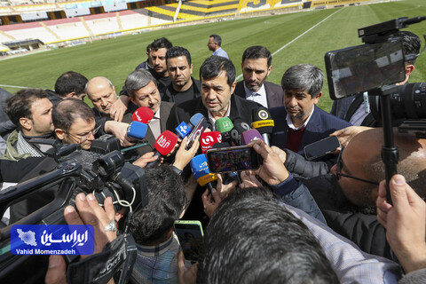 گزارش تصویری بازدید وزیر ورزش و جوانان از ورزشگاه نقش جهان