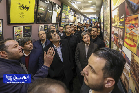 گزارش تصویری بازدید وزیر ورزش و جوانان از ورزشگاه نقش جهان