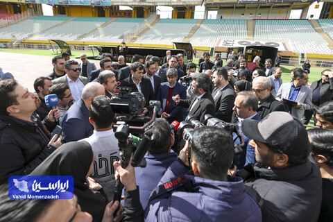 گزارش تصویری بازدید وزیر ورزش و جوانان از ورزشگاه نقش جهان